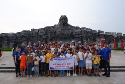 Chuyến hành trình “Đến với địa chỉ Đỏ ” của Thầy và Trò