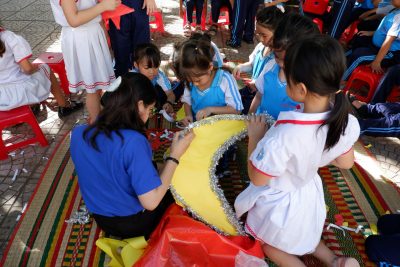 VUI TẾT TRUNG THU 2025 – RỘN RÀNG SẮC MÀU TUỔI THƠ