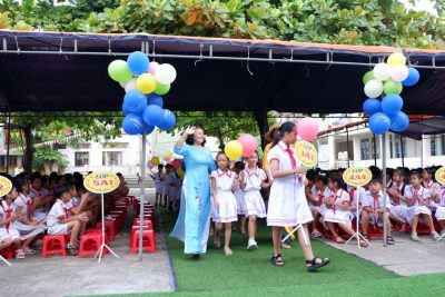 Rộn ràng ngày khai trường